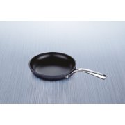 Calphalon Williams-Sonoma Elite Hard-Anodized Nonstick 8-Inch, 10-Inch & 12-InchFry Pan Set image number 3