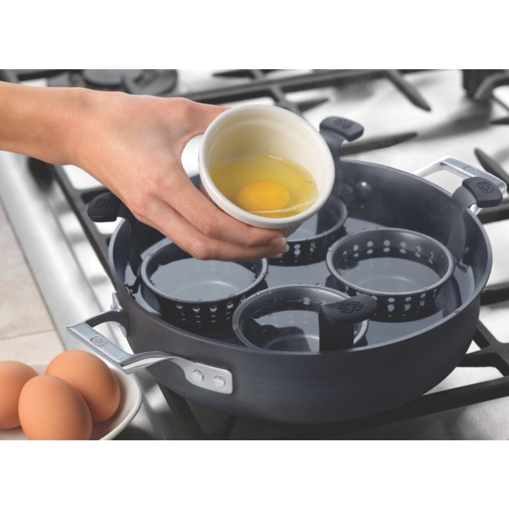 Cooks Standard 4 Cup Nonstick Hard Anodized Egg Poacher Pan with Lid