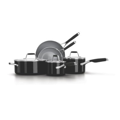 Outfit Your Kitchen with Editor-Approved Calphalon Cookware While