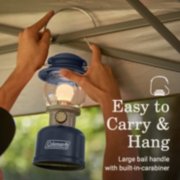 easy to carry & hang large bail handle with built-in-carabiner lantern image number 4