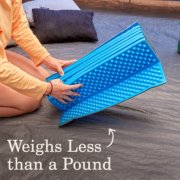 Rubbermaid camp pad weighs less than 1 pound image number 6