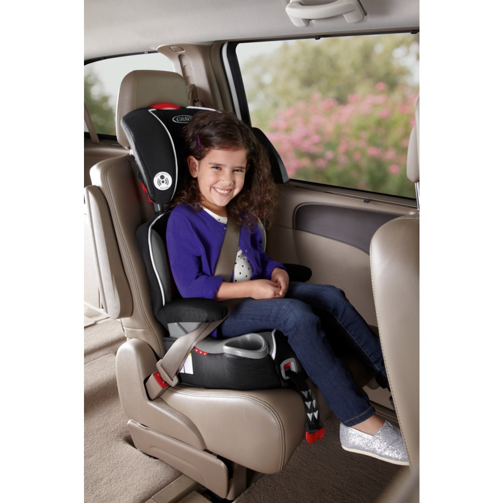 Do booster seats outlet use latch