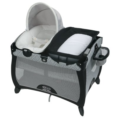 Pack 'n Play® Quick Connect Portable Seat