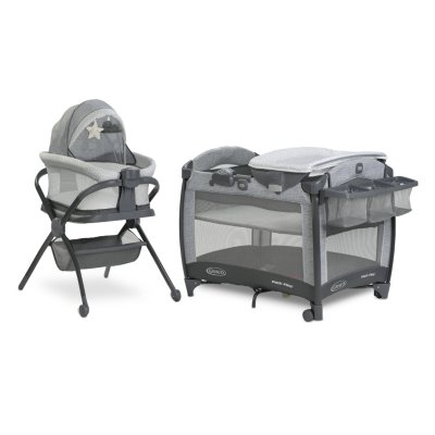 Graco pack n play with sale changing station