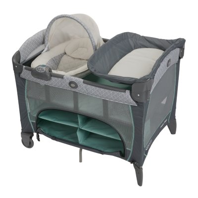 Pack 'n Play® Playard with Newborn Seat® DLX