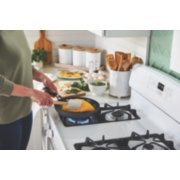 food prepared with cookware with stay cool long handles image number 5