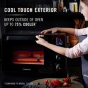 cool touch exterior, keeps outside of oven up to 75 percent cooler compared to model 2101713 image number 3