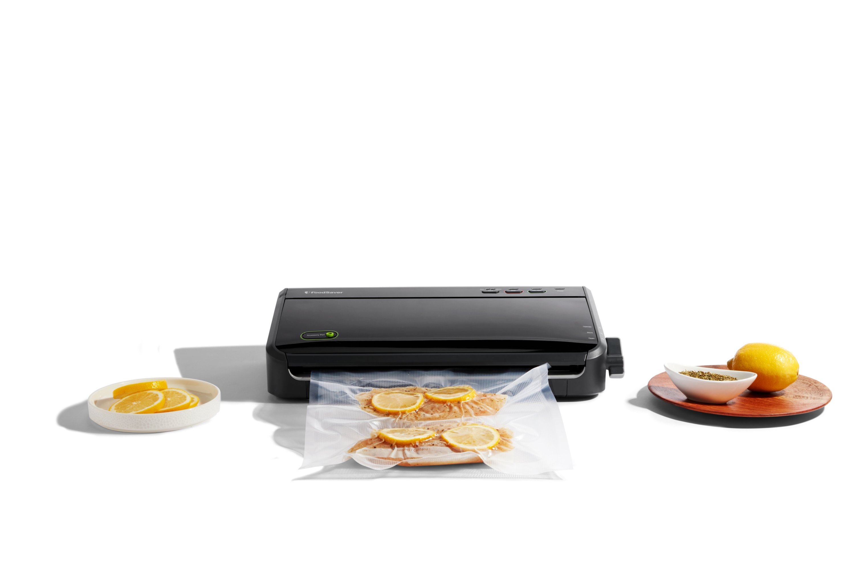 The FoodSaver® FM2100 Vacuum Sealing System | Foodsaver