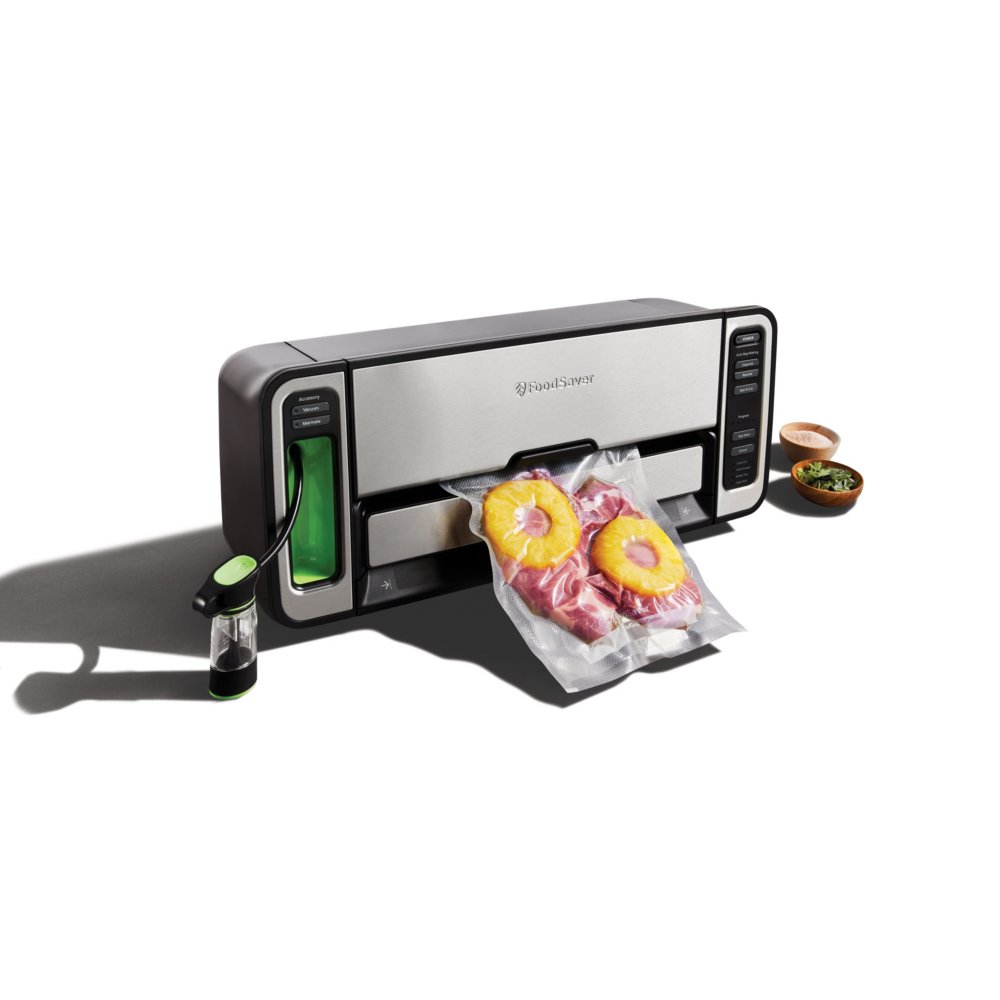 As Is FoodSaver Vacuum Sealer System with Extra Bags 