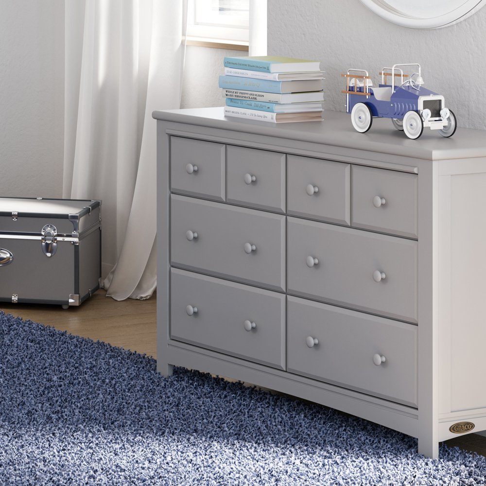 Espresso Graco Benton 4 Drawer Dresser Universal Design Easy New Assembly Process Coordinates with Any Nursery Durable Steel Hardware and Euro-Glide Drawers with Safety Stops