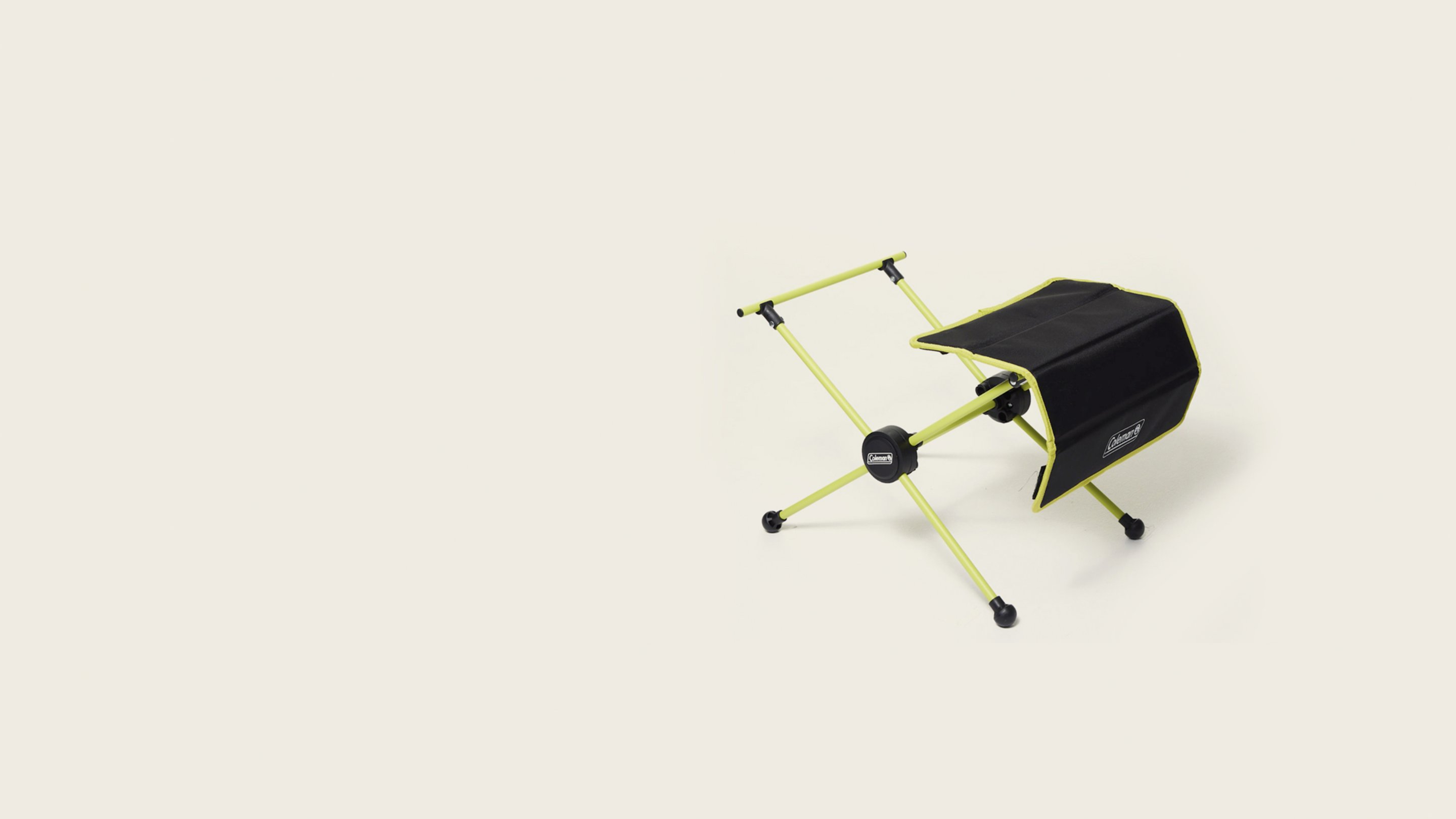 mantis portable table for campsites
