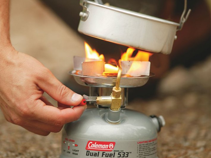 Coleman Portable Camping Oven, Fits on Coleman Propane and Liquid Fuel Camp  Stoves