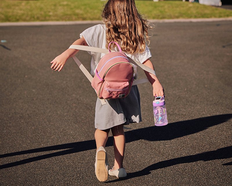 child carrying kids reusable water bottle